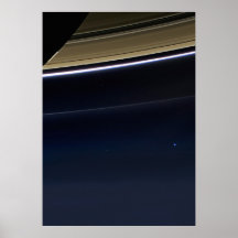 Punto azul pálido — Cassini
