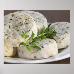 Póster Queso de cabra francés - quevre - con hierbas en u