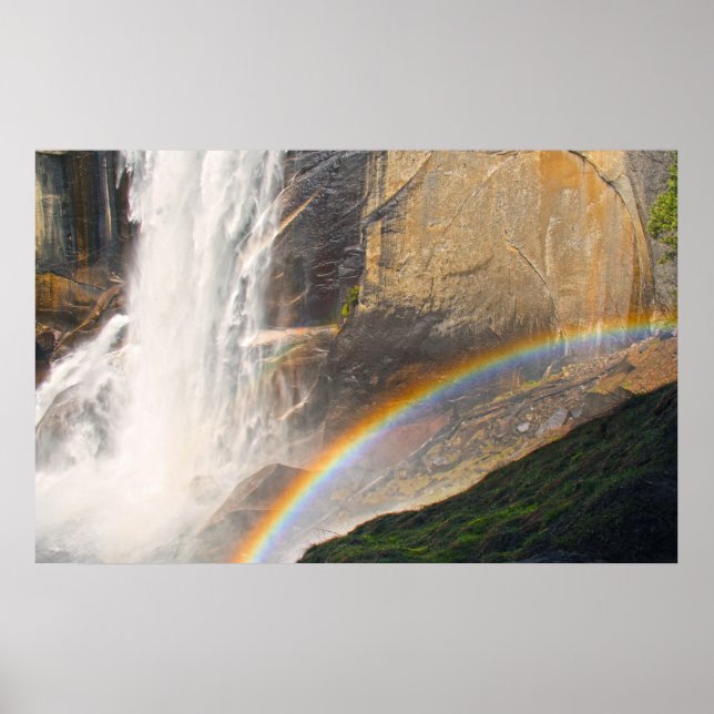 Póster Rainbow in front of waterfall (Frente)