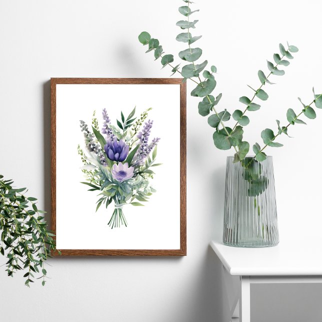 Póster Ramo de flores de lavanda púrpura, eucalipto y veg (Lavender, purple flowers, eucalyptus and greenery in this beautiful bouquet of flowers.)