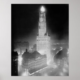 Póster Rascacielos por la noche, 1920. Foto antigua