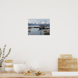 Póster Reflejos de un barco alto en el puerto del norte d