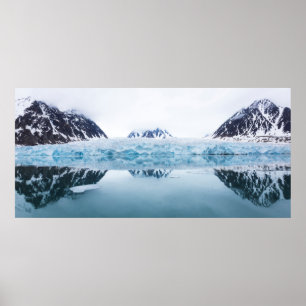 Póster Reflejos del glaciar, Noruega