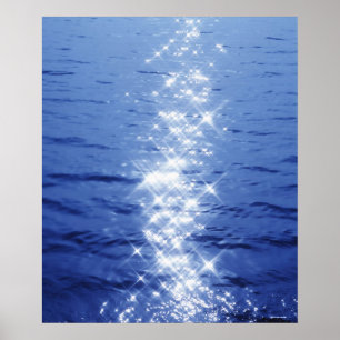 Póster Reflexión de la luz solar sobre el agua rizada, ma