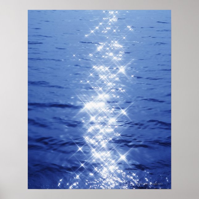 Póster Reflexión de la luz solar sobre el agua rizada, ma (Frente)