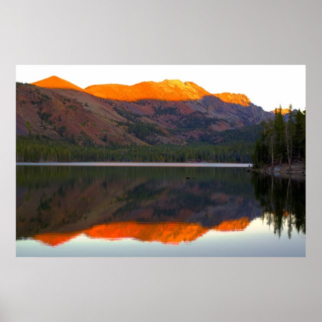 Póster Reflexión sobre el lago Mary (Frente)