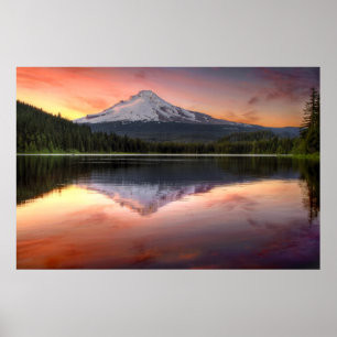 Póster Reflexión sobre el Monte Hood en el lago Trillium