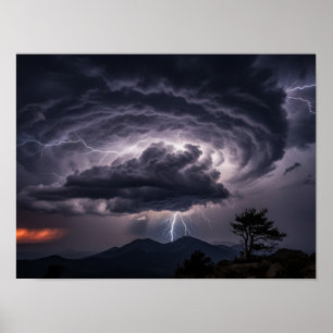 Póster Relámpagos dramáticos sobre picos de montañas