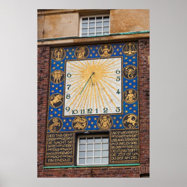 Póster Reloj Solar En Edificio, Alemania (Frente)