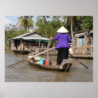 Póster Remando un bote en el delta del Mekong, Vietnam