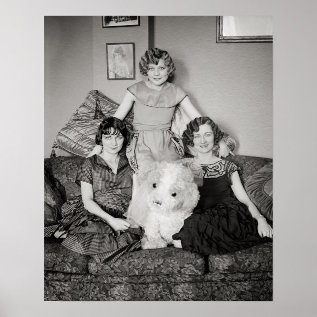 Póster Retrato de hermanas, 1924. Foto de cosecha de vint (Frente)