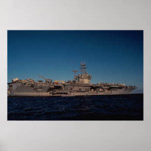 Póster Retrato de "USS Nimitz", portadora nuclear,