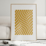 Póster Retro Resumen Wavy Checkerboard Moustard Amarillo<br><div class="desc">Trae una audaz apariencia retro a tu espacio con este llamativo patrón de tablero de ajedrez onado en amarillo mostaza y crema. Disponible como arte mural impreso e imprimible, este diseño combina la energía psicodélica de los años 60 con un giro moderno, creando una fascinante ilusión óptica que añade movimiento...</div>