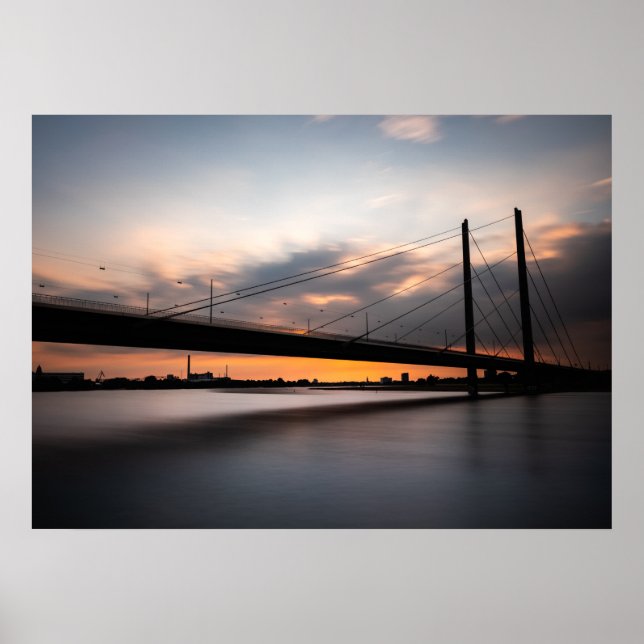 Póster Rheinkinebrücke Dusseldorf, Alemania (Frente)