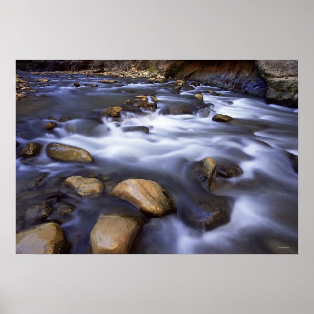 Póster Río fluyendo sobre rocas, río Virgen, Utah (Frente)