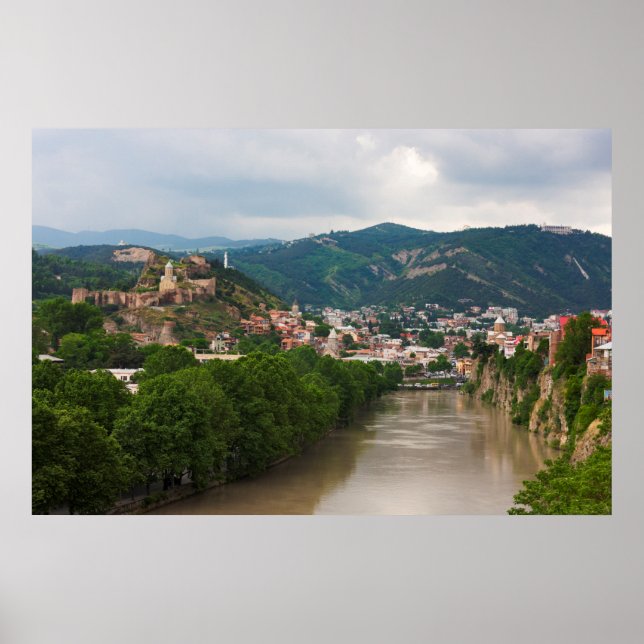 Póster Río Mt'k'vari que fluye, Tbilisi (Frente)