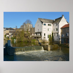 Póster Río Sarthe en Alençon en Francia Postcard