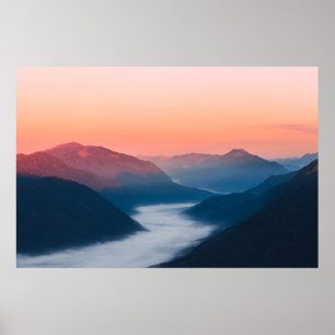 Póster Río soča con niebla al amanecer