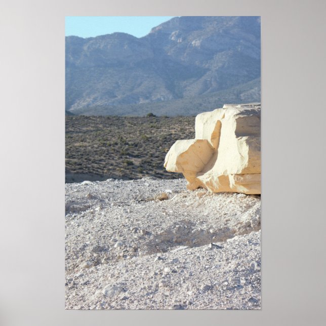 Póster Roca con montañas (Frente)