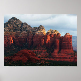 Póster Roca de café nublado en Sedona Arizona