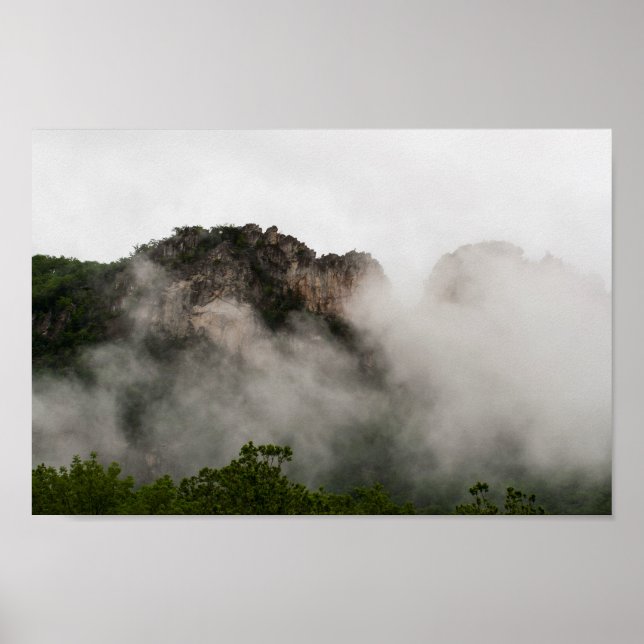Póster Rocas Seneca en la nube, Virginia Occidental. (Frente)