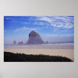 Póster Rock Haystack en la Canon Beach 2