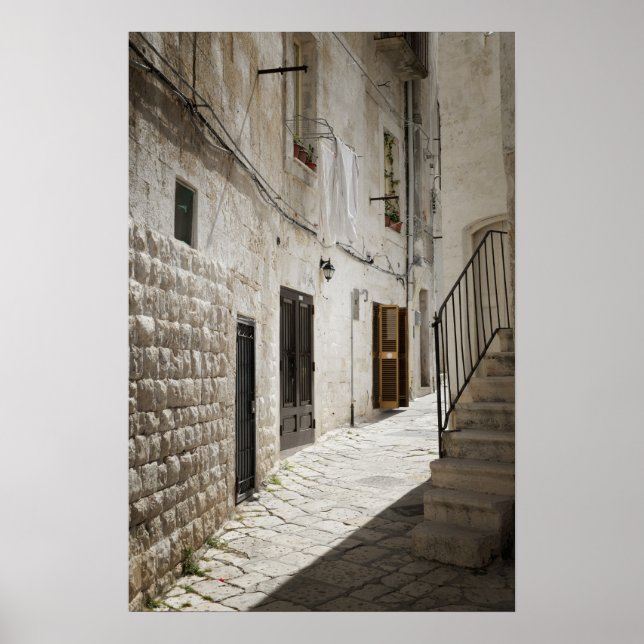 Póster Ropa tendida a secar en un callejón en Italia (Frente)