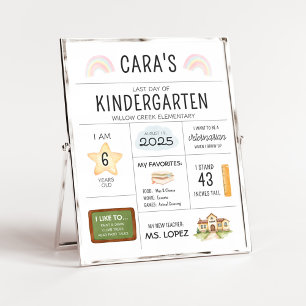 Póster Rótulo de guardería en el último día escolar