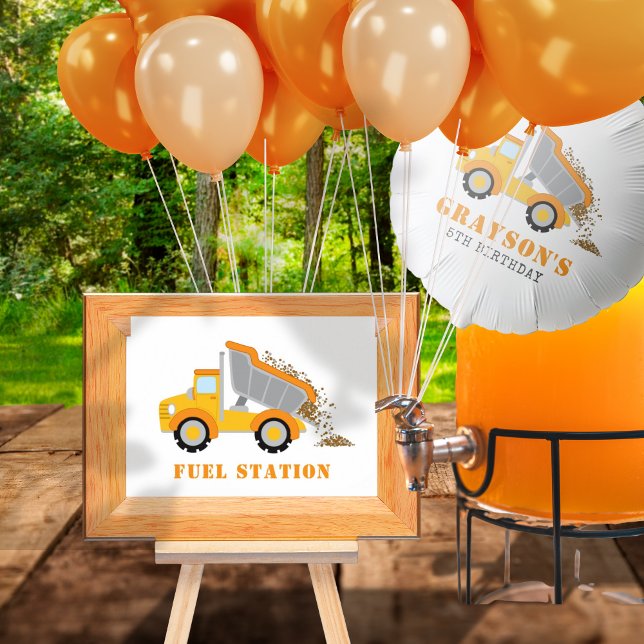 Póster Rótulo de la estación de Fiesta de combustible de  (Construction Dump Truck Party Fuel Station Sign)