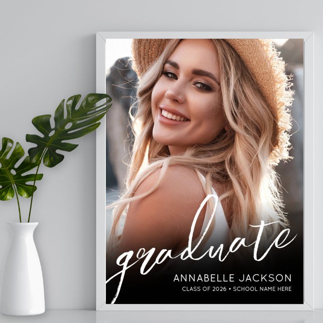 Póster Rótulo del Partido de Graduación de Fotografía Sim (Black White Simple Photo Graduation Party Sign)