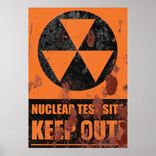 Póster Rótulo oxidado del sitio de prueba nuclear