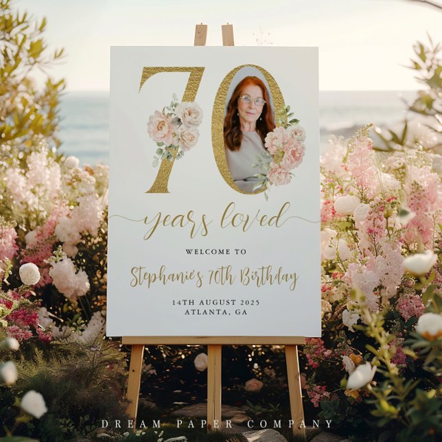 Póster Rubor Pink Floral Photo 70th Birthday Welcome Sign (Subido por el creador)