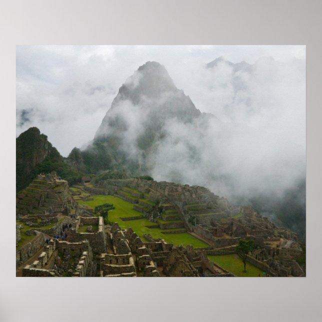 Póster Ruinas antiguas de Machu Picchu con Andes (Frente)