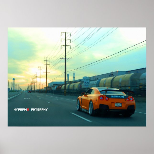 Póster "Rust" Nissan GT-R en área industrial al atardecer (Frente)