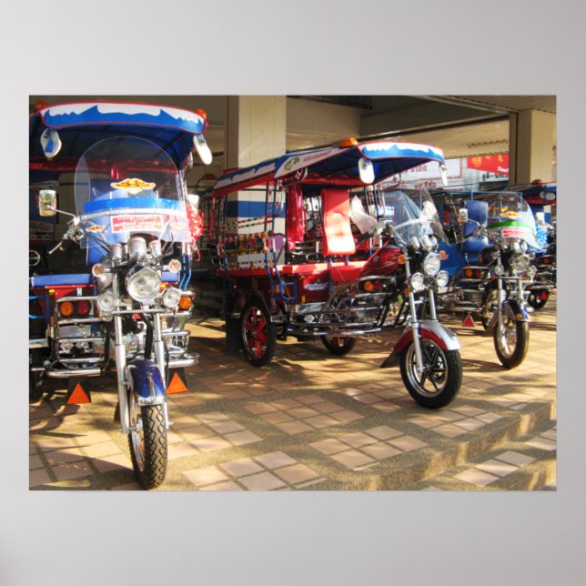 Póster Sala de exposición de Tuk Tuk ... Udon Thani, Isaa (Frente)