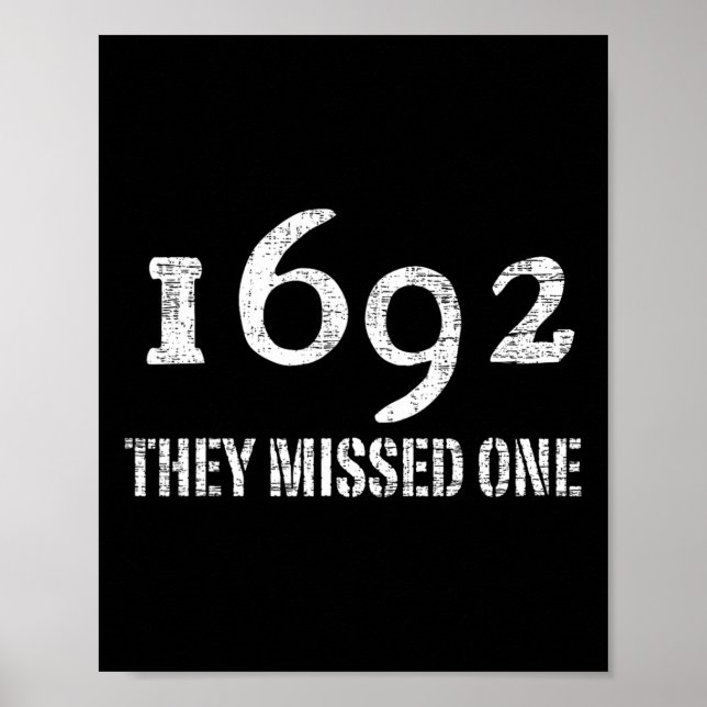 Póster Salem 1692 Se Perdieron Un Vestido Halloween (Frente)