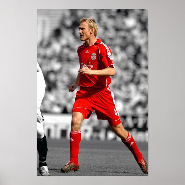 Póster Sami Hyypia Jugando Para Liverpool FC (Frente)