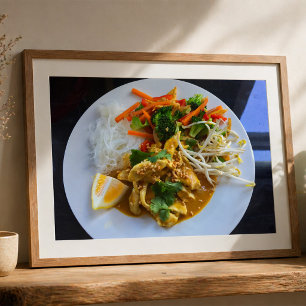 Póster Sate de Pollo Tailandés con Verduras y Arroz