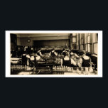 Póster Science Lesson at the London Grammar School for Gi<br><div class="desc">Image:116886  Science Lesson at the London Grammar School for Girls,  1936 (sepia photo).  Private Collection,  The Stapleton Collection.  Art,  Fine Art.</div>