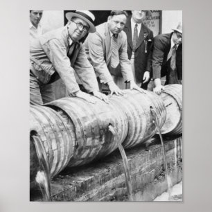 Póster Se ha vertido alcohol de cerveza de marca prohibid