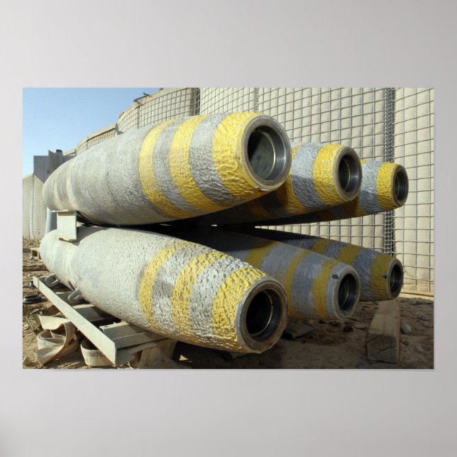 Póster Seis bombas GBU-12 en un rack (Frente)