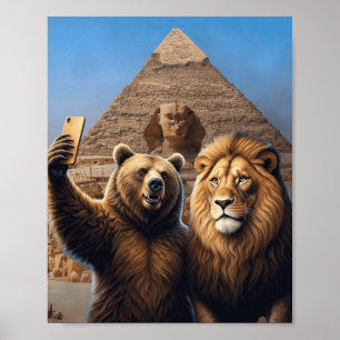 Póster Selfie de león y oso divertido creativo