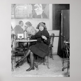 Póster Señora con una máscara oculta, 1922. Foto de cosec