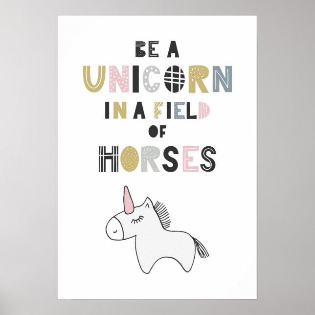 Póster Ser Un Unicornio En Un Campo De Caballos (Frente)