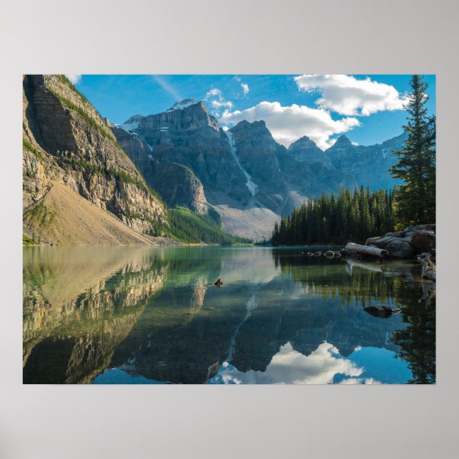 Póster Serene Mountains Behind River Nature Scene (Frente)