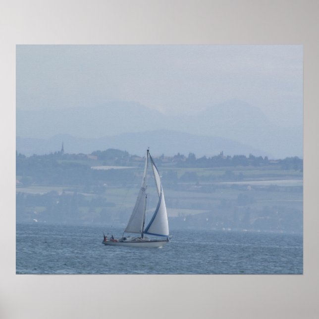 Póster Serene Sailboat (Frente)