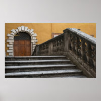 Siena, Toscana, Italia - Vista en ángulo bajo de