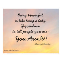 SIENDO UN PODEROSO MARGARET THATCHER