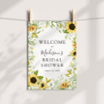 Póster Signo de bienvenida de la ducha de novia girasol<br><div class="desc">Bienvenidos a su ducha nupcial con este hermoso poster,  con un marco de girasoles y vegetación. Añada el nombre del invitado de honor,  la fecha de la ducha y el texto de bienvenida del personalizado utilizando los campos proporcionados.</div>