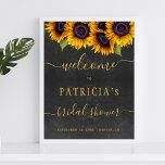 Póster Signo de bienvenida de oro de la ducha de novia rú<br><div class="desc">Elegante ducha de novia elegante poster de señas de bienvenida sobre pizarra de carbón gris con un hermoso ramo de girasoles y un moderno guión de caligrafía. Fácil de personalizar con tus detalles. Puede optar por personalizar de los nuevos tipos de letra y colores de las letras. Es adecuado para...</div>